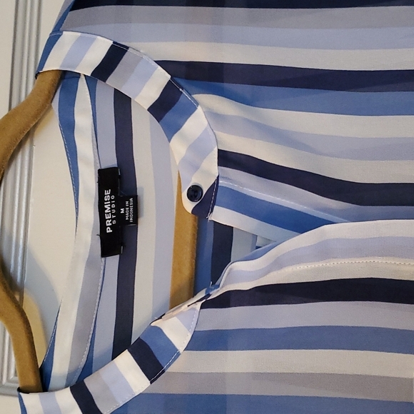 Striped blouse size M - Picture 3 of 7